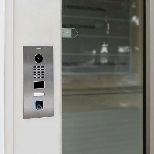 Doorbird D2101V Türstation + Ekey SLine Fingerprint + Controller + Unterputzgehäuse 5 Doorbird D2101V Türstation + Ekey SLine Fingerprint + Controller + Unterputzgehäuse – Bild 3