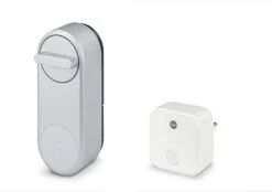 BOSCH Smart Home, Yale Linus Smart Lock Inkl. WiFi Bridge Türschloss, Silber