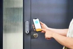 Lockin Smart Lock G30 - Intelligentes Schloss Mit Keypad (Entriegeln Per Fingerabdruck, App-Steuerung Oder Mit Einem Passwort) - Bestpreis -Elektronische Geräte Verkäufe 2260074 1 4
